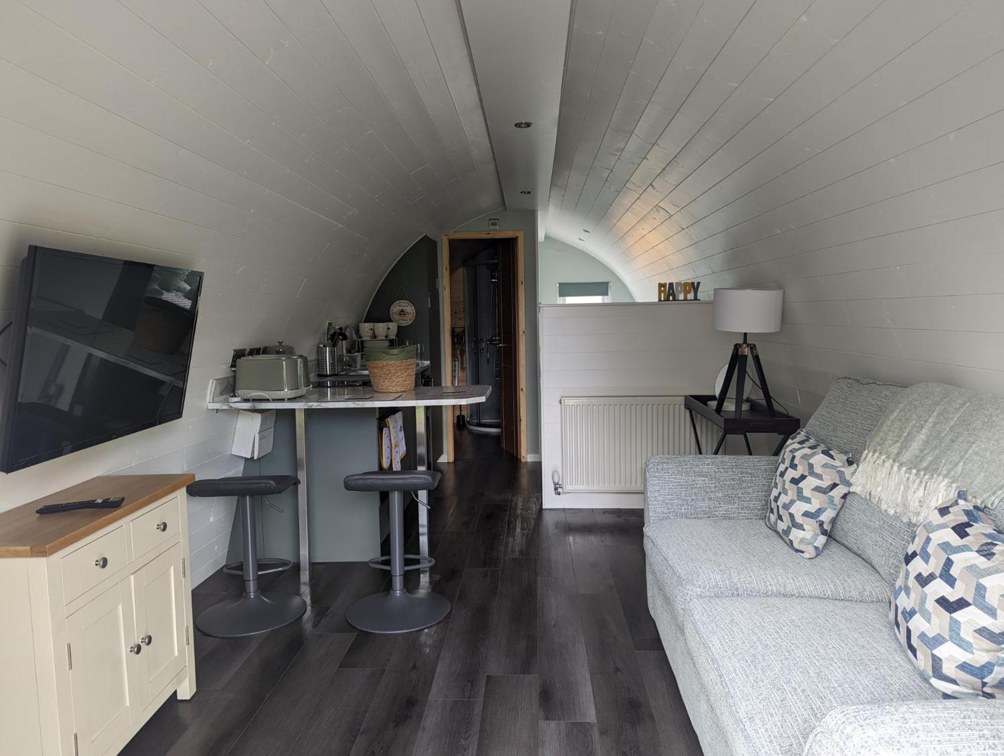 Peacock Lake Glamping Villa Nottingham Oda fotoğraf